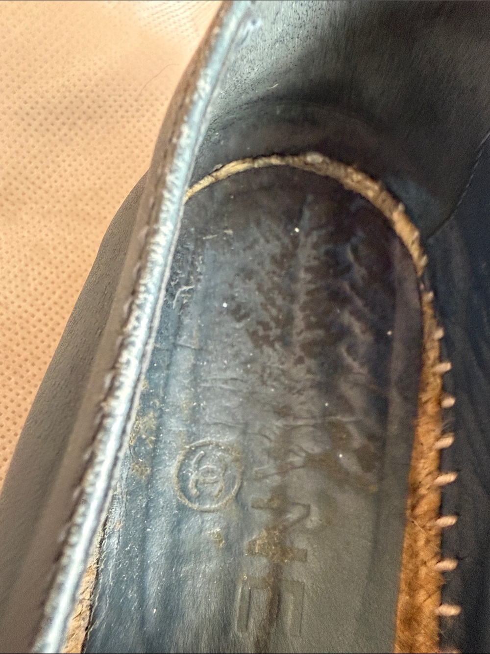 Chanel Two-Tone Leather Espadrille Flats in Navy and Burgundy Size 6.5 - Picture 8 of 9